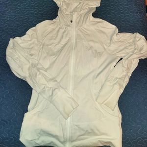 Lululemon jacket 🤍